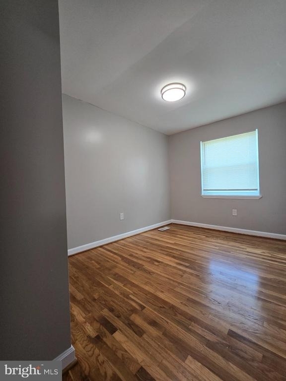 712 Mansfield Road - Photo 13
