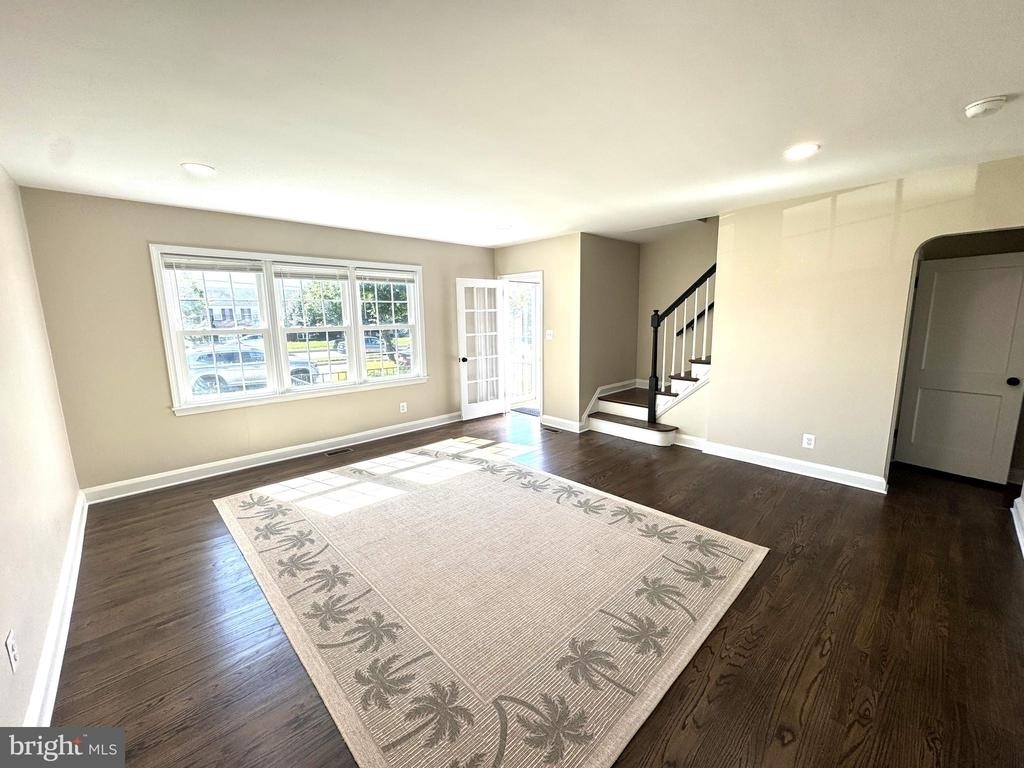 8130 Loch Raven Boulevard - Photo 5