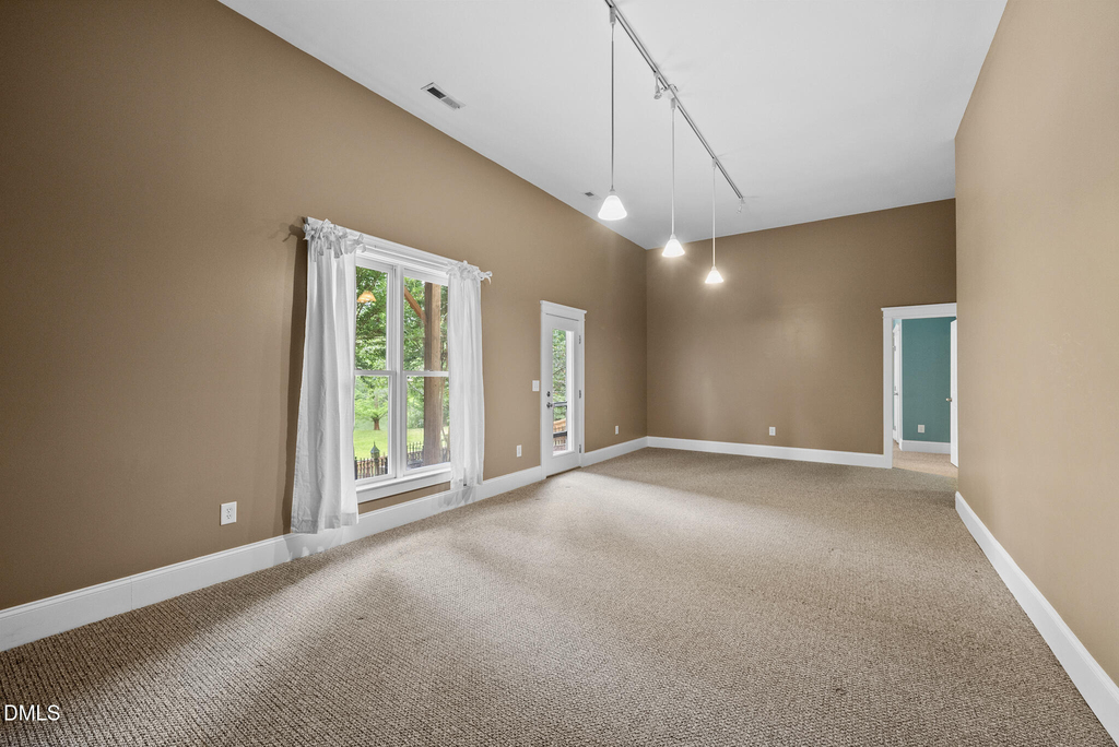 5609 Cary Glen Boulevard - Photo 41