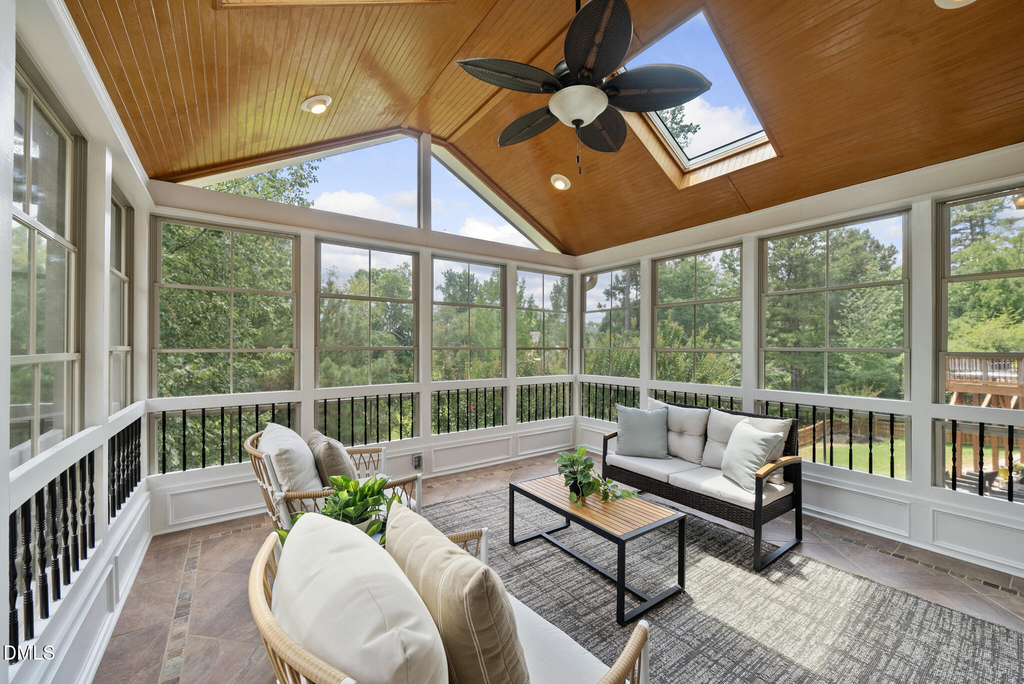 5609 Cary Glen Boulevard - Photo 44