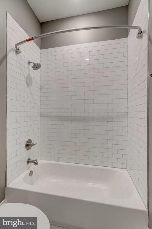 1214 Eutaw Place - Photo 13