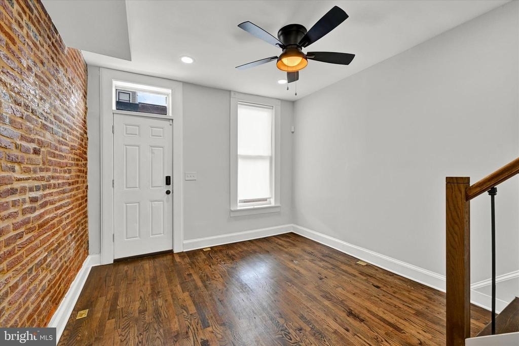 2 W Barney Street - Photo 6