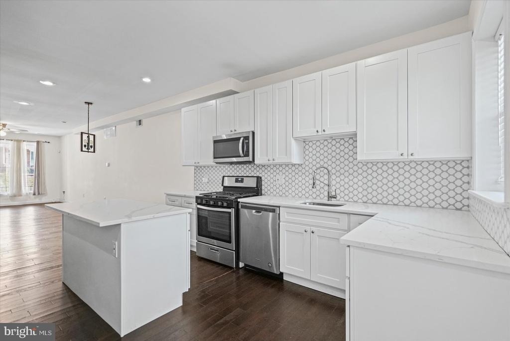 609 Mckewin Avenue - Photo 13