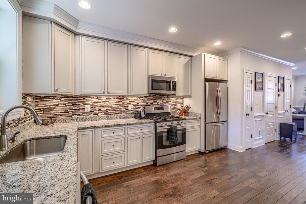 631 S Eaton Street - Photo 8