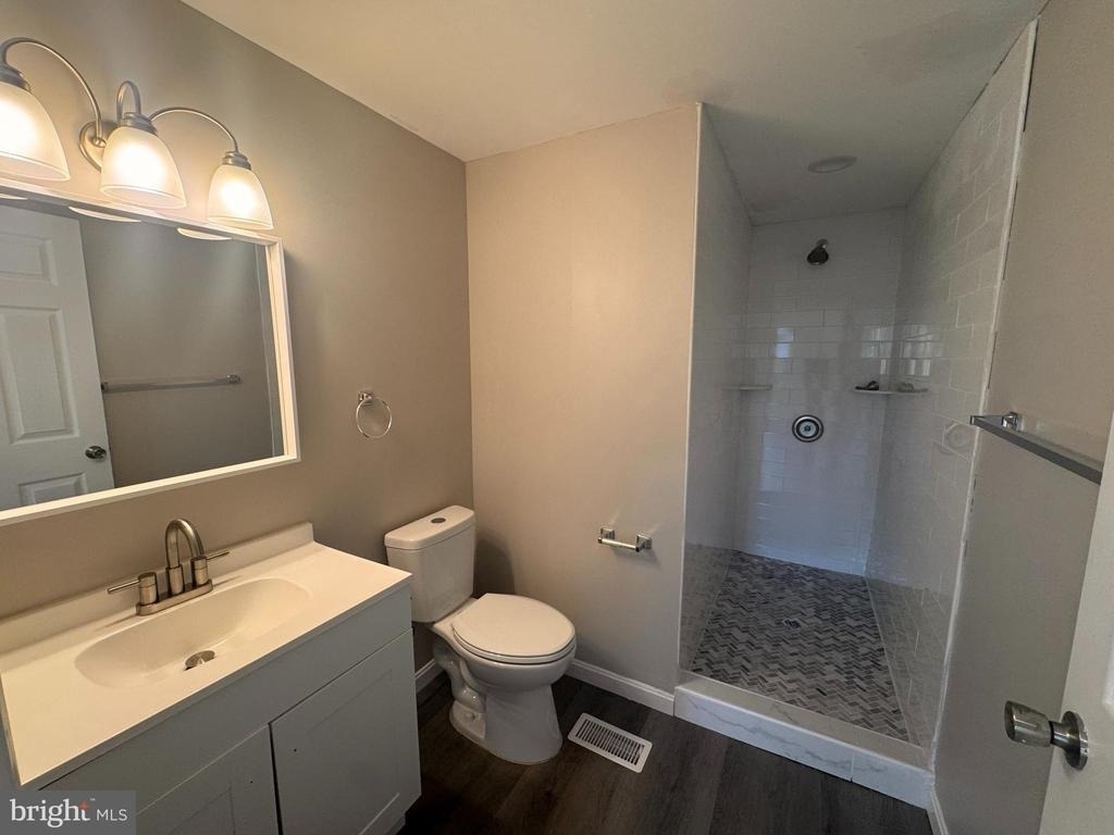 827 Harlem Avenue - Photo 6
