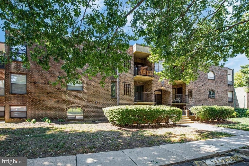 15 Silverwood Circle - Photo 1