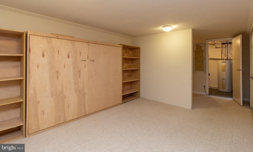 1036 Hyde Park Drive - Photo 16