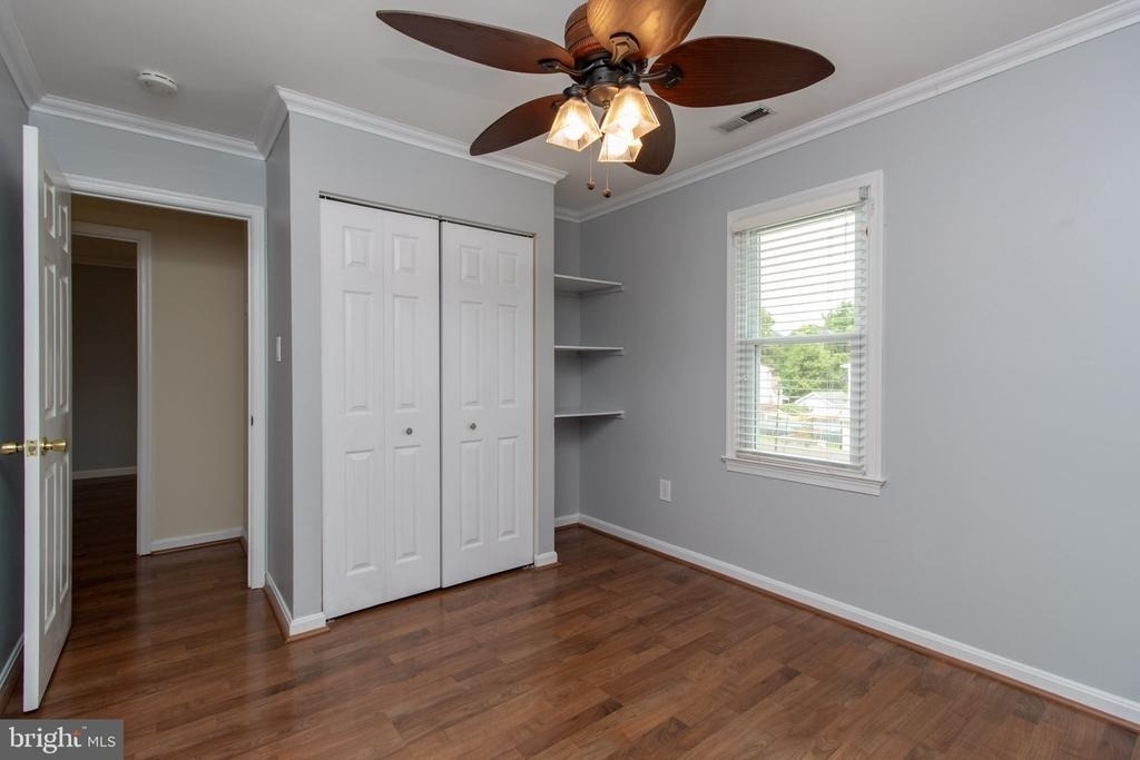 1036 Hyde Park Drive - Photo 14