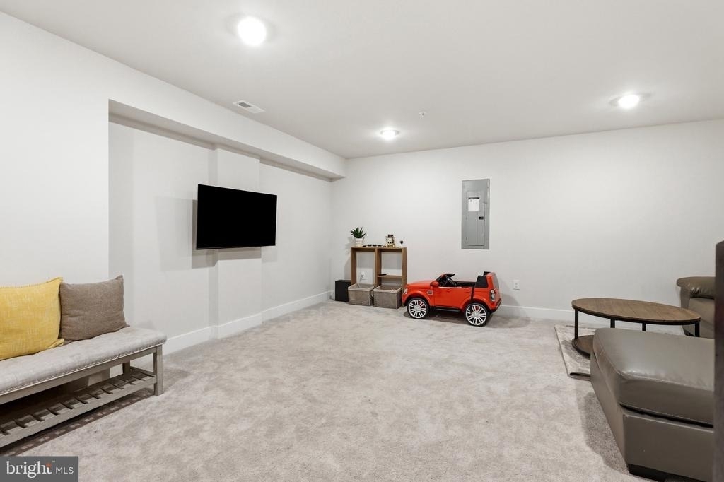 6815 Winterhill Ln - Photo 31