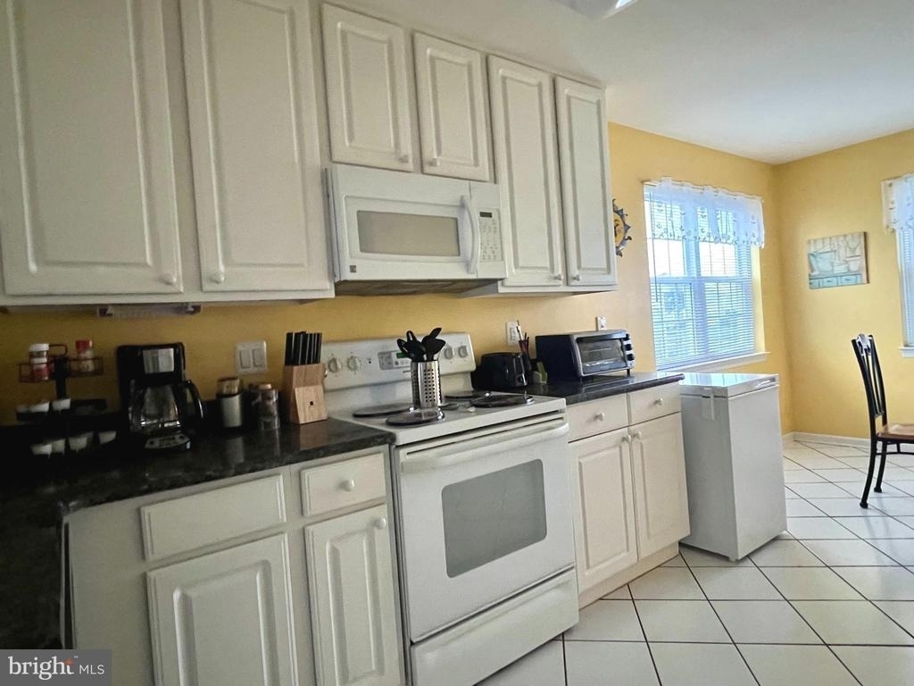 37171 Harbor Drive - Photo 4