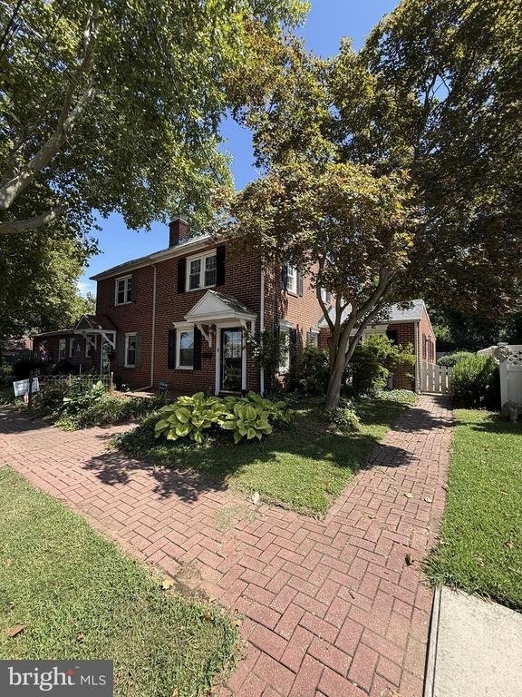 31 E 6th Street - Photo 0