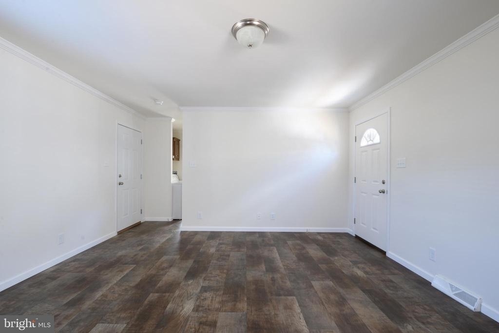 42 Edgewater Drive - Photo 7