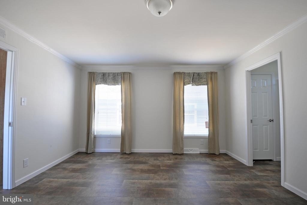 42 Edgewater Drive - Photo 6