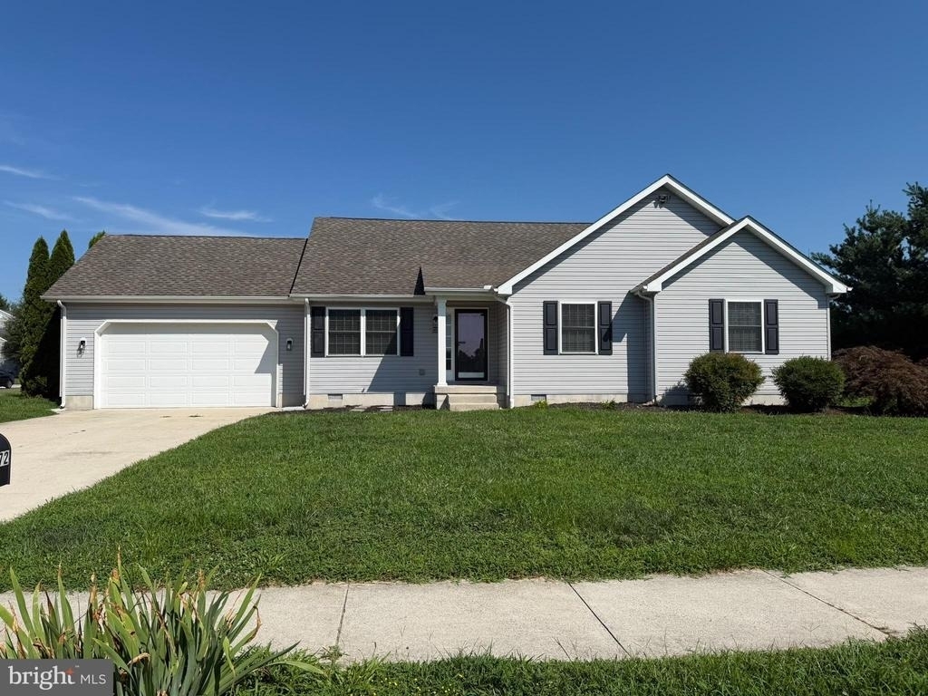172 Abigail Lane - Photo 0