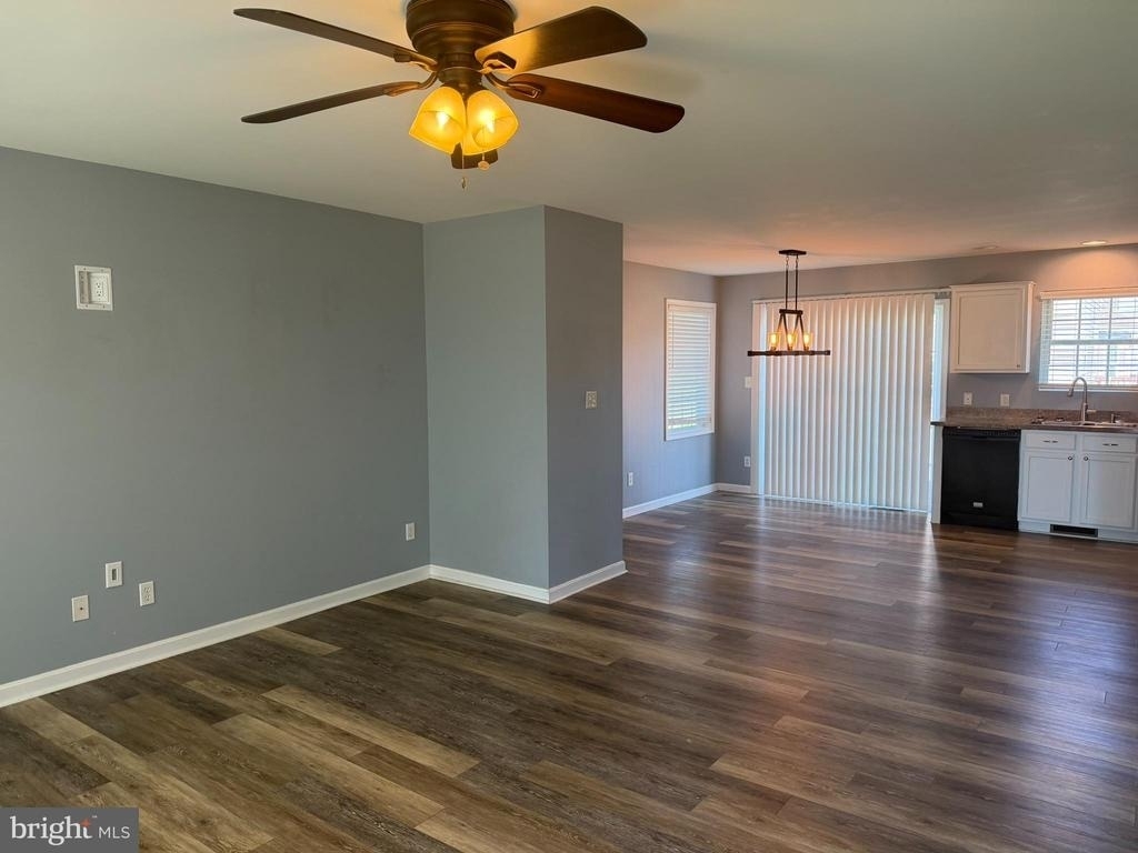 172 Abigail Lane - Photo 1