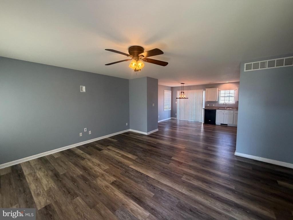 172 Abigail Lane - Photo 2