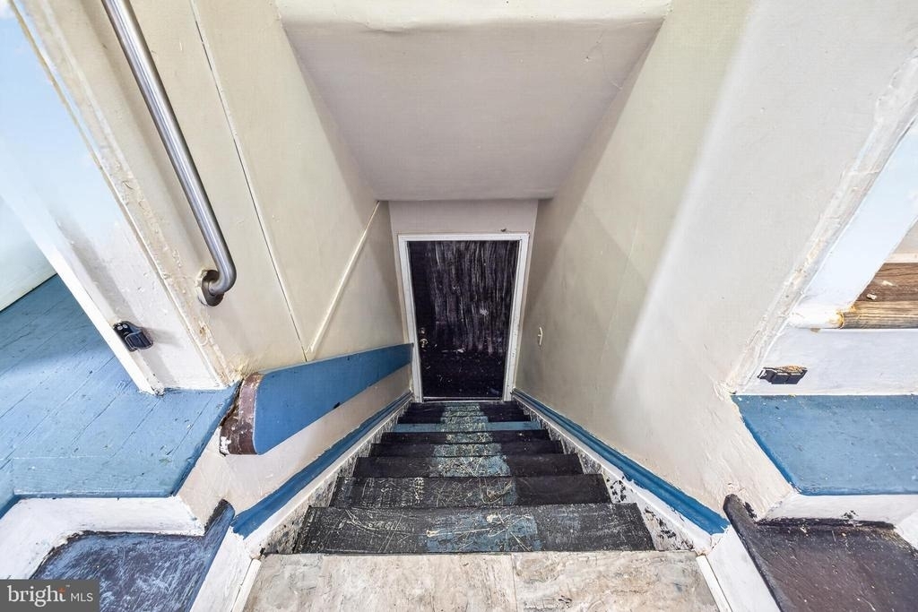 40 S Governors Avenue - Photo 19
