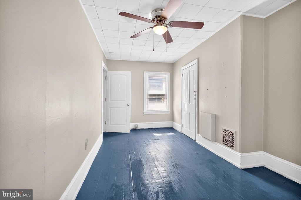 40 S Governors Avenue - Photo 9
