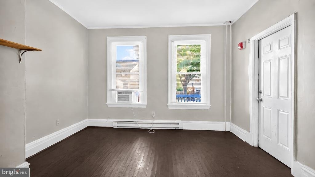 40 S Governors Avenue - Photo 5