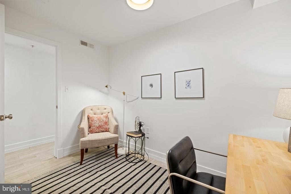 1237 Kenyon Street Nw - Photo 16
