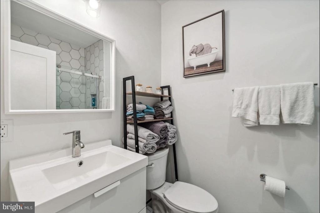 731 Fairmont Street Nw - Photo 10