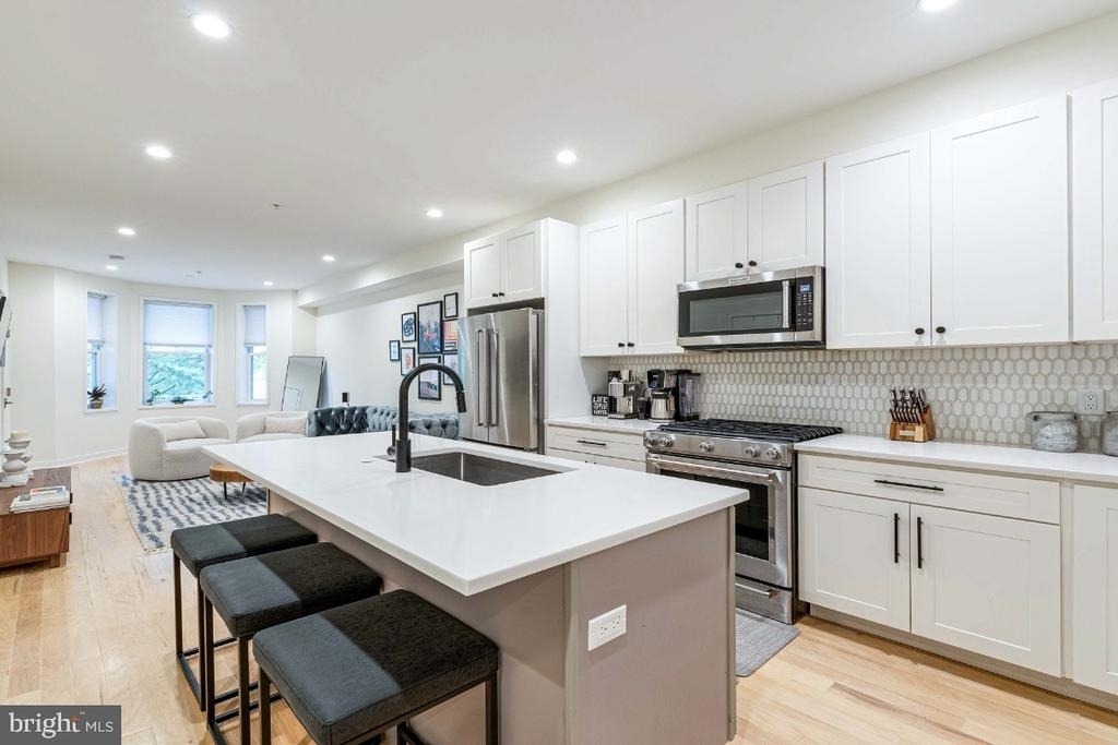 731 Fairmont Street Nw - Photo 21