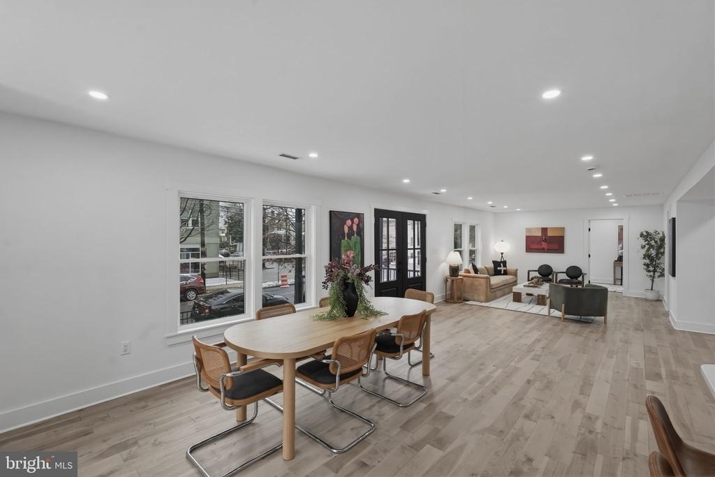 1355 Longfellow Street Nw - Photo 13