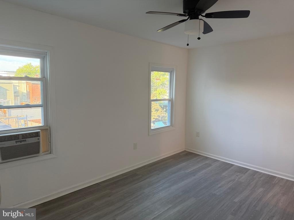 1249 Morse Street Ne - Photo 30