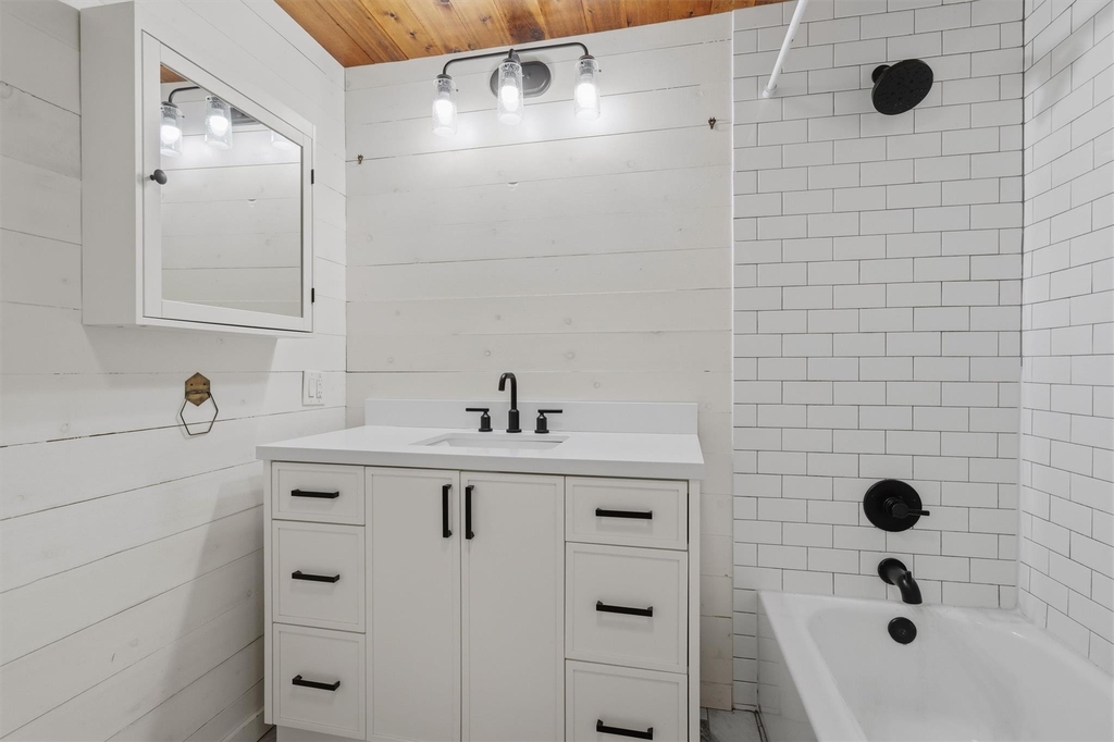 2204 Santa Rita St - Photo 14