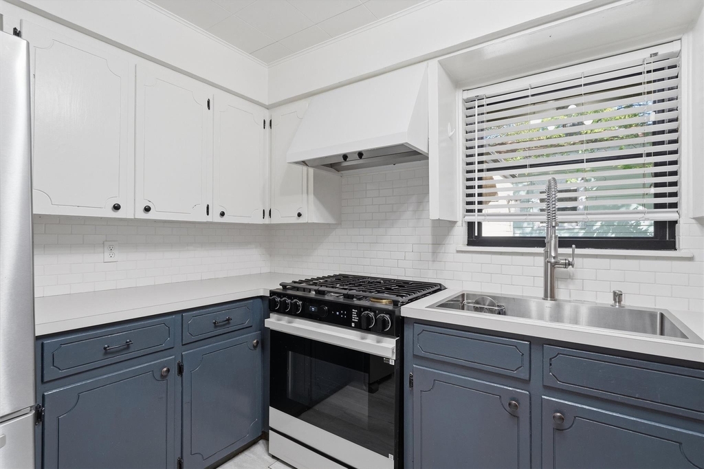 2204 Santa Rita St - Photo 8