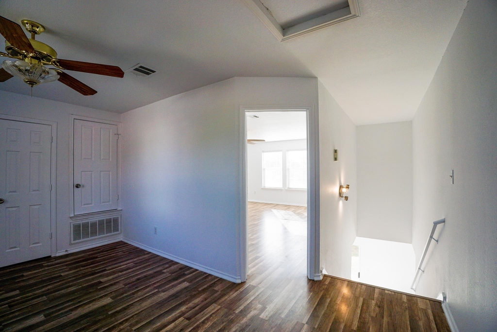 801 Cisco Valley Cv - Photo 12