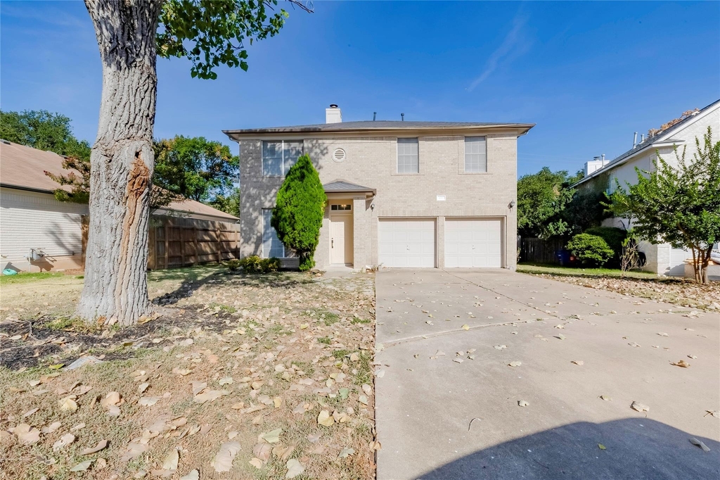 8116 Forest Heights Ln - Photo 0