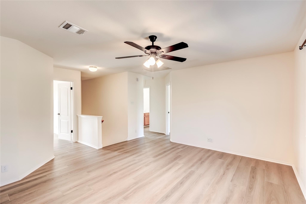 8116 Forest Heights Ln - Photo 16