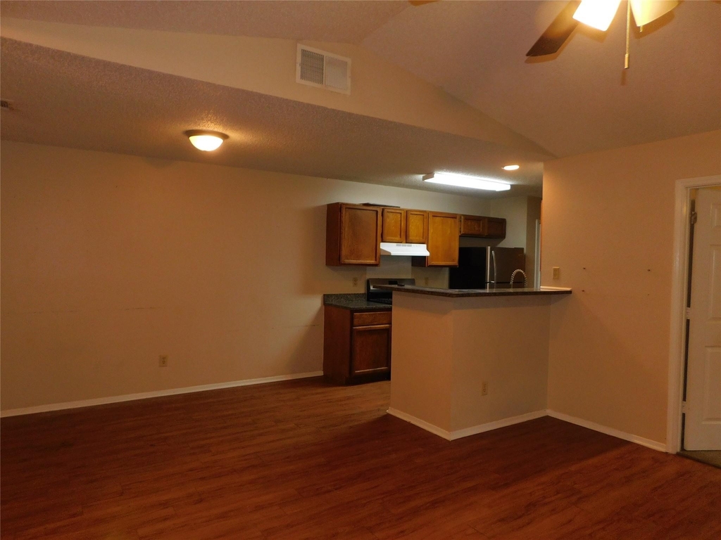 7900 West Gate Blvd - Photo 4