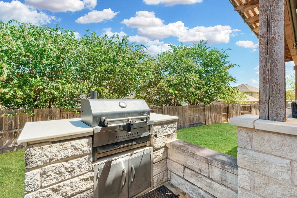 1801 Quiet Meadows Cv - Photo 30