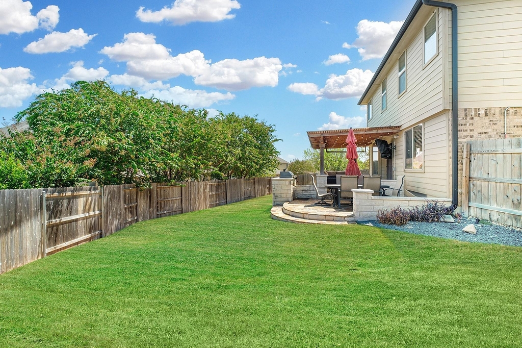1801 Quiet Meadows Cv - Photo 27