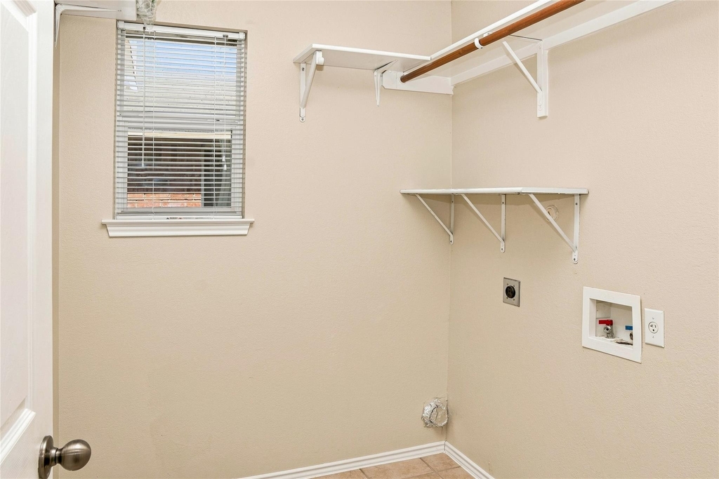 1817 Shaker Trl - Photo 11