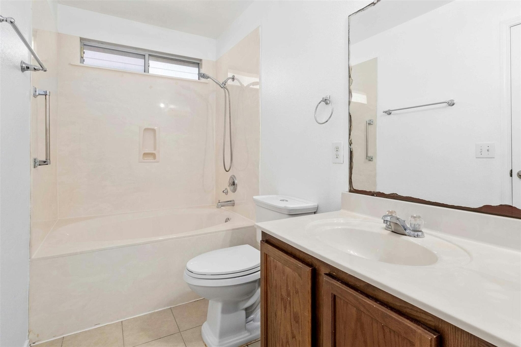 12409 Sky Harbor Dr - Photo 14