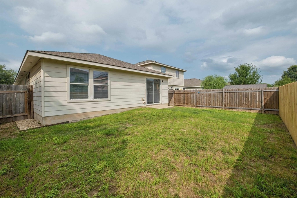 12409 Sky Harbor Dr - Photo 21