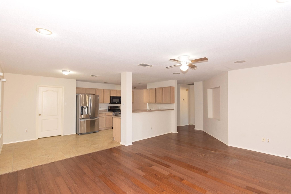 2321 Friarcreek Loop - Photo 5