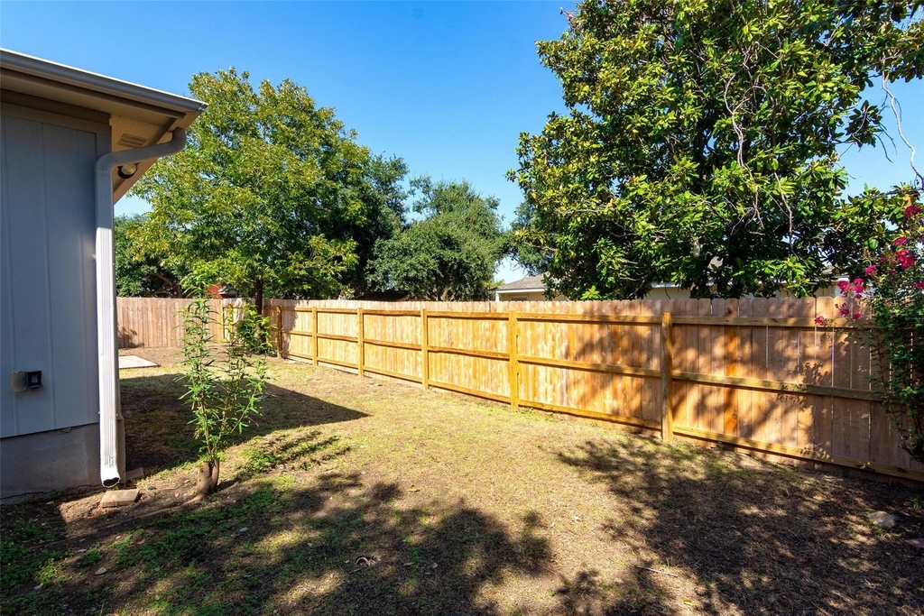 2321 Friarcreek Loop - Photo 32