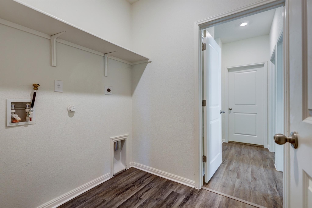210 Seneca Loop - Photo 14