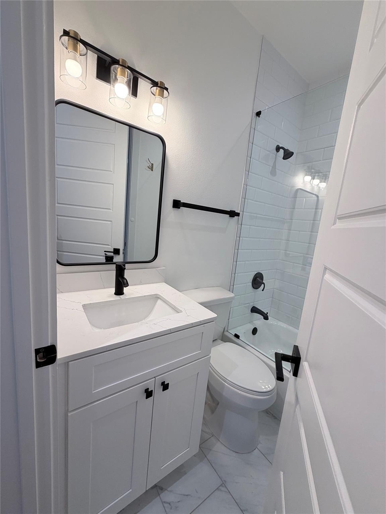 1417 Kramer Ln #23 - Photo 1