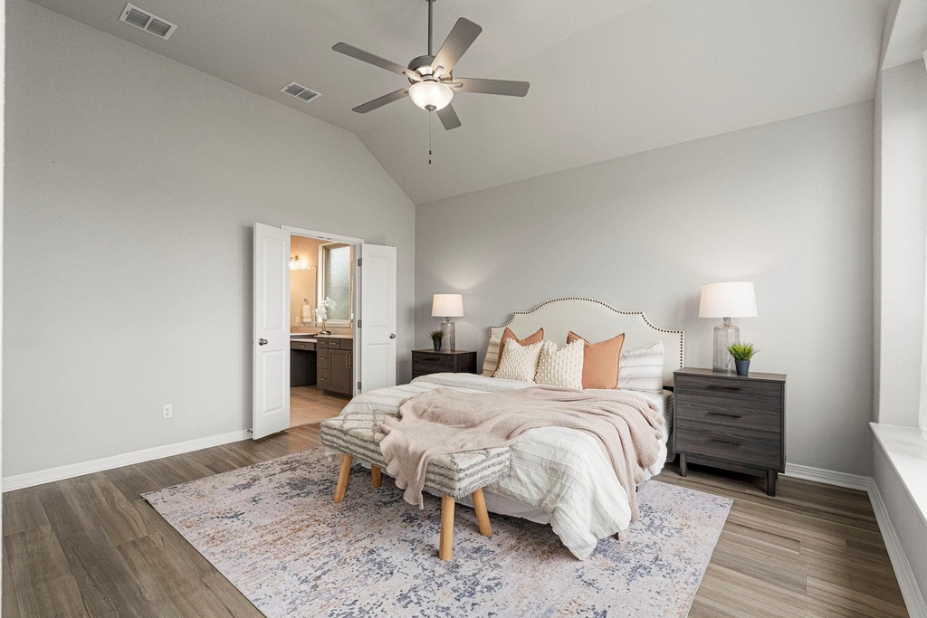 1144 Cathedral Oaks Dr - Photo 4
