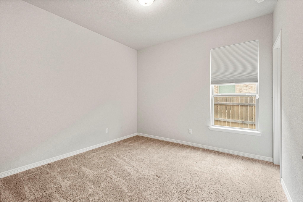 1144 Cathedral Oaks Dr - Photo 27
