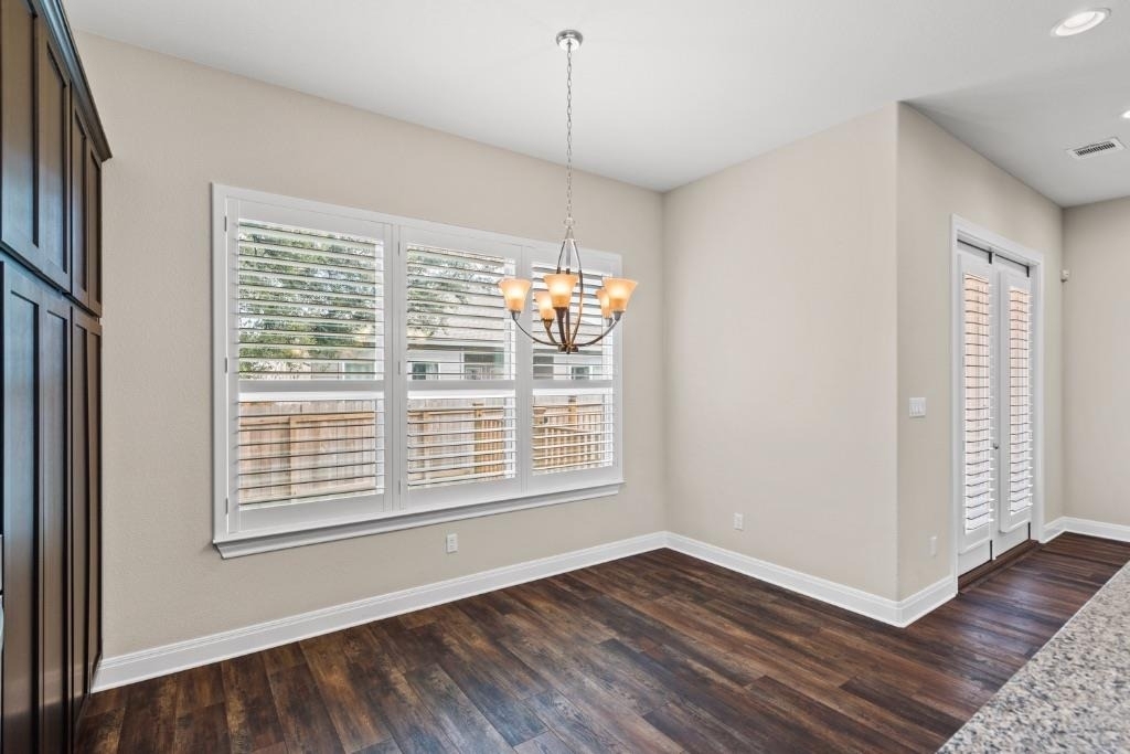 3805 Wales Ct - Photo 10