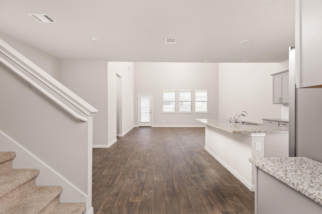 179 Jayden Dr - Photo 15