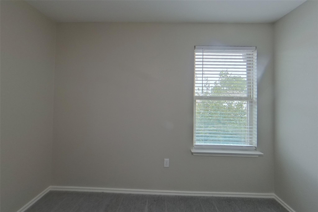 15102 Verela Dr - Photo 11
