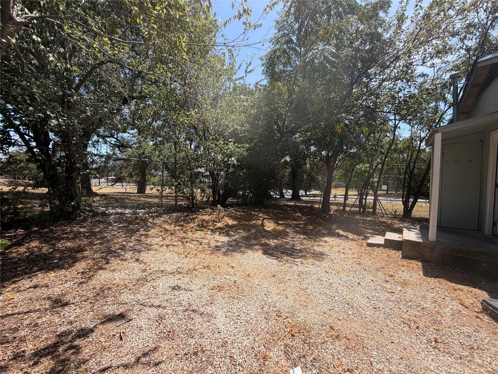 1203 Olander St - Photo 14