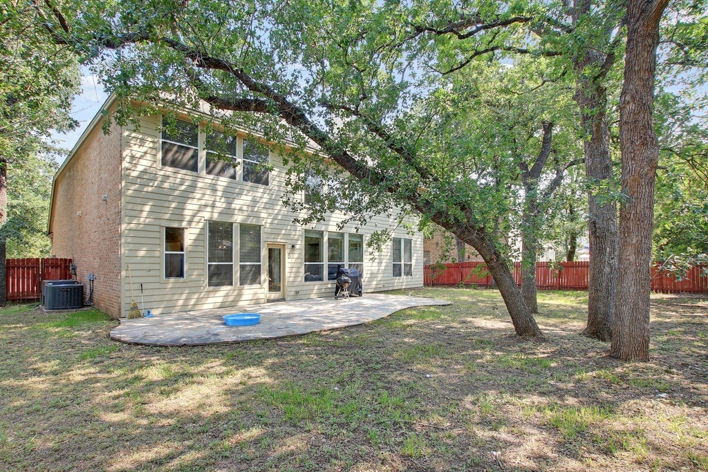 140 Fairwood Dr - Photo 33